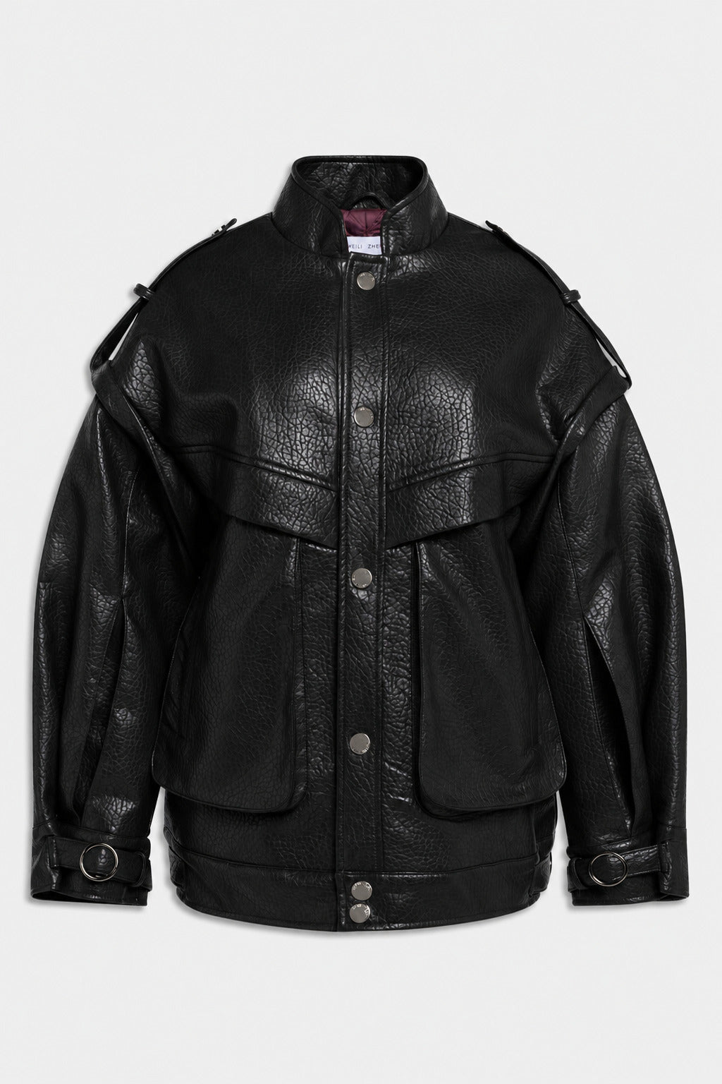 JACKE AUS GEHÄMMERTEM KUNSTLEDER Schwarz