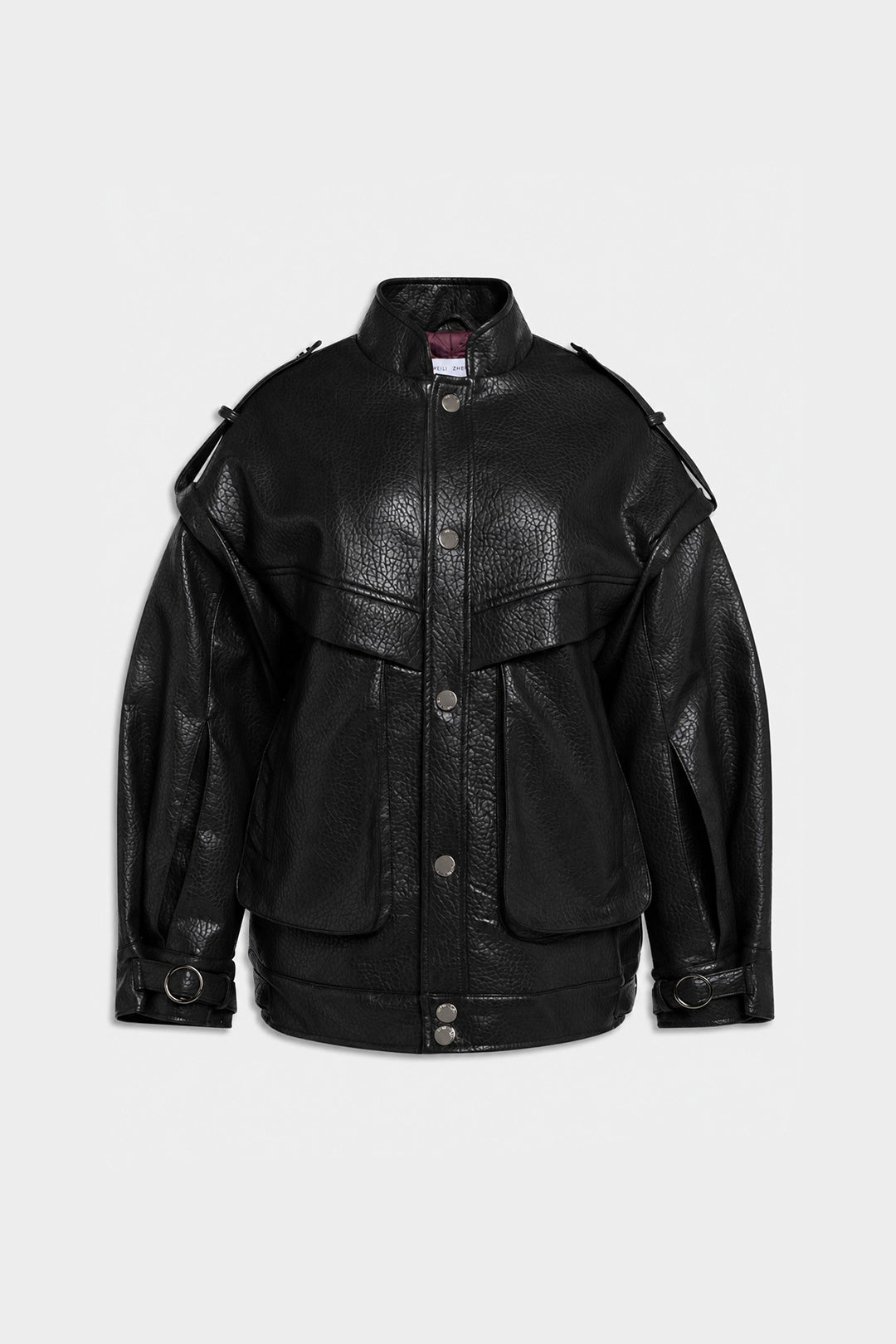 JACKE AUS GEHÄMMERTEM KUNSTLEDER Schwarz